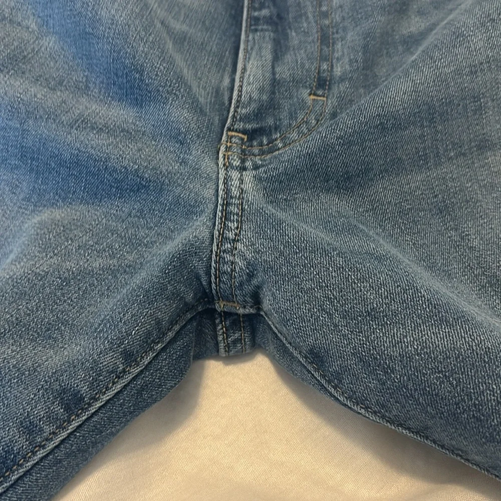 J Crew Flex straight blue jeans SZ 32 X30 light wash stretchy casual wear comfy - Picture 12 of 15